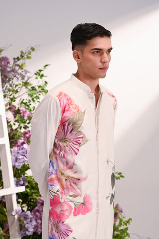 Arva Kurta Set