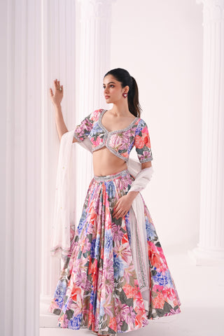 Zyra Lehenga